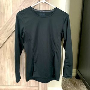 Patagonia base layer size small